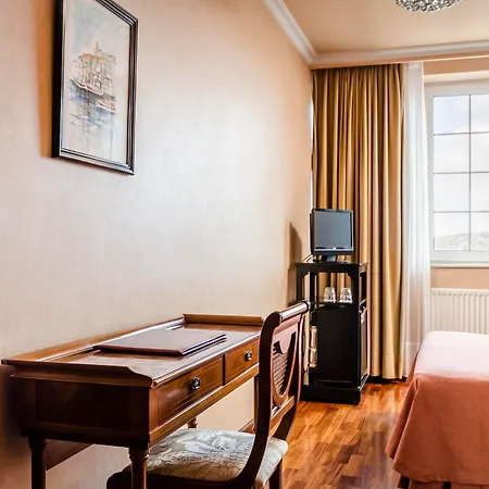 Alcomar Hotel 3*
