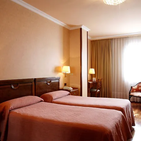 Alcomar Hotell 3*