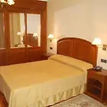 アルコマー ホテル